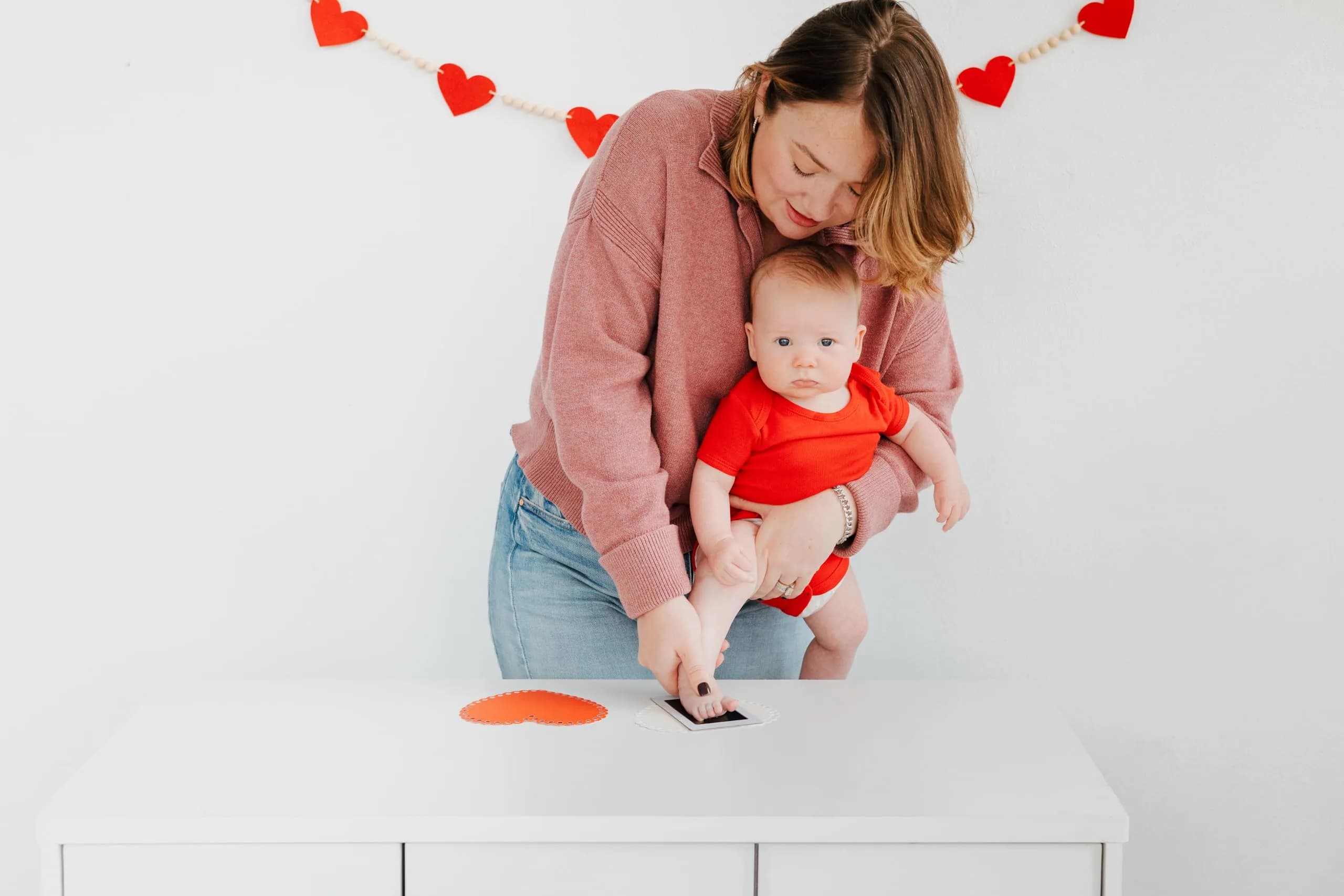 Pearhead Valentine's Day Baby Clean Touch Ink Pad Set with 2 Heart Print Cards | Mess-Free Newborn Keepsake - view 9