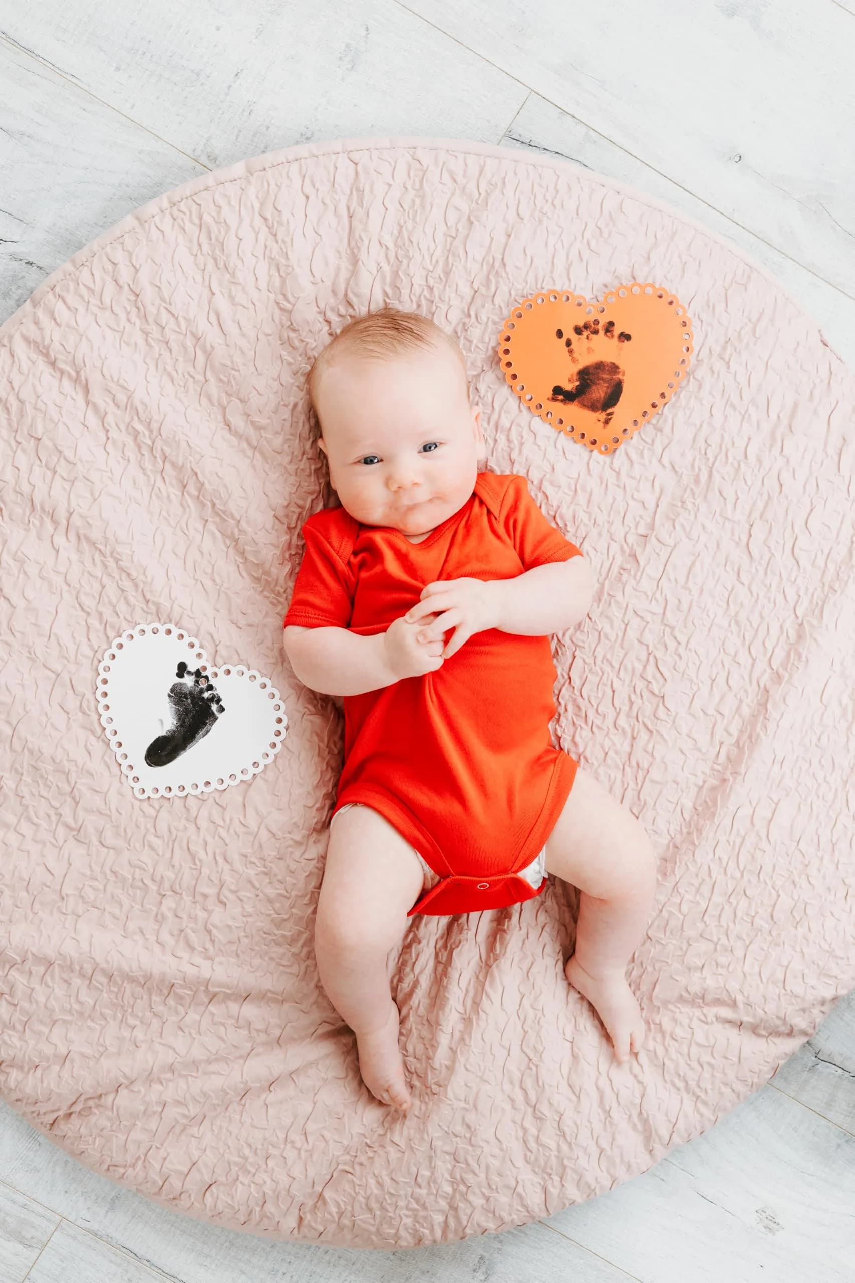 Pearhead Valentine's Day Baby Clean Touch Ink Pad Set with 2 Heart Print Cards | Mess-Free Newborn Keepsake - view 4