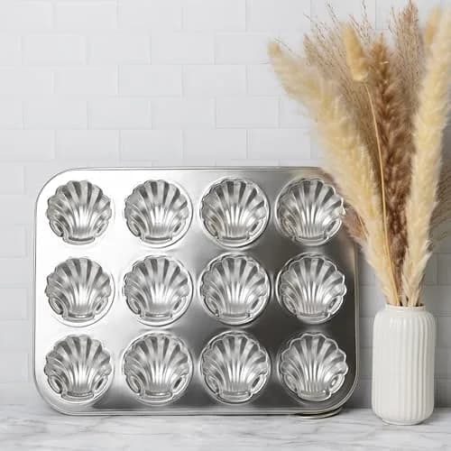 Fox Run Stainless Steel Scallop Shell Madeleine Pan, 12 French Cookie Molds | 34.1 cm x 42.2 cm x 10.5 cm thumbnail 2