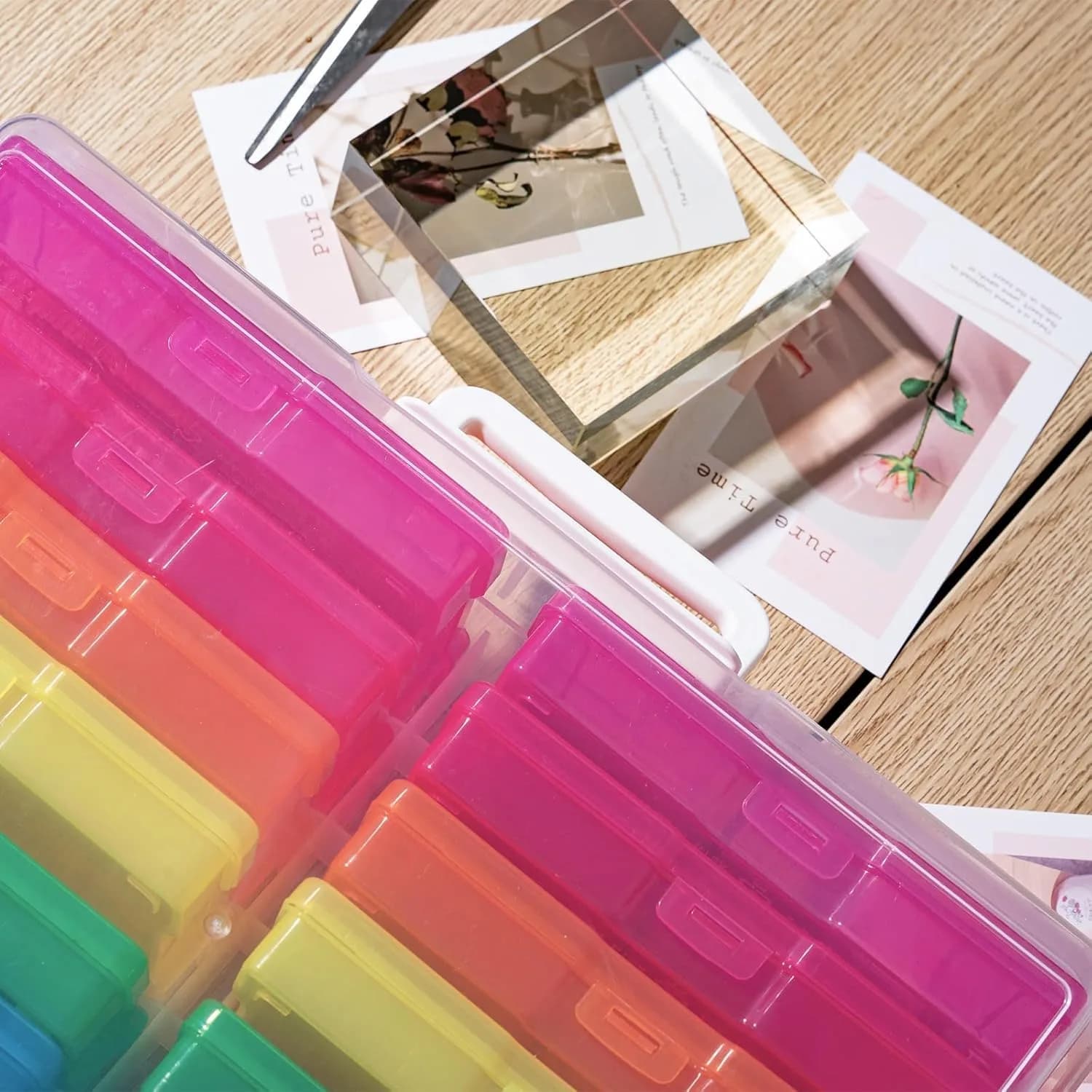 novelinks Photo Storage Box with 16 Inner Containers | 1600 Photo Capacity (Outer: 30.5x37.6x13cm, Inner: 12x17x3.1cm) - view 7