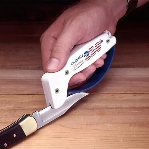 AccuSharp Knife Sharpener Ergonomic Handle 14cm (5.5") | Restores Straight & Serrated Knives thumbnail 3