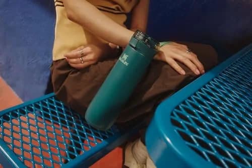STANLEY Flowstate Spring Bottle 20 oz | Leakproof Insulated Water Bottle in Purple Dust thumbnail 5