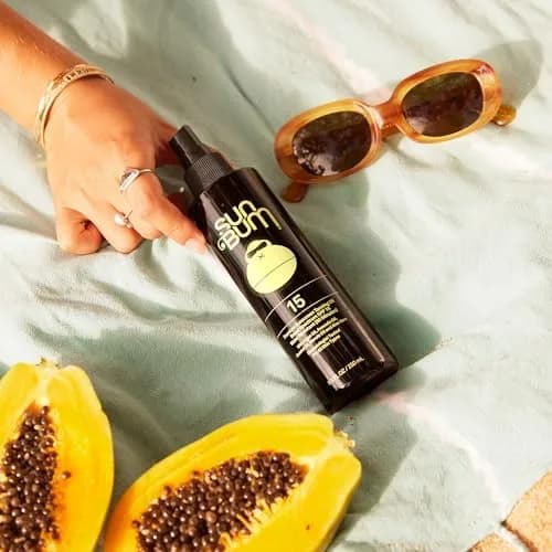 Sun Bum SPF 15 Moisturizing Tanning Oil 532ml (17 Fl Oz) | Broad Spectrum UVA/UVB Protection thumbnail 3