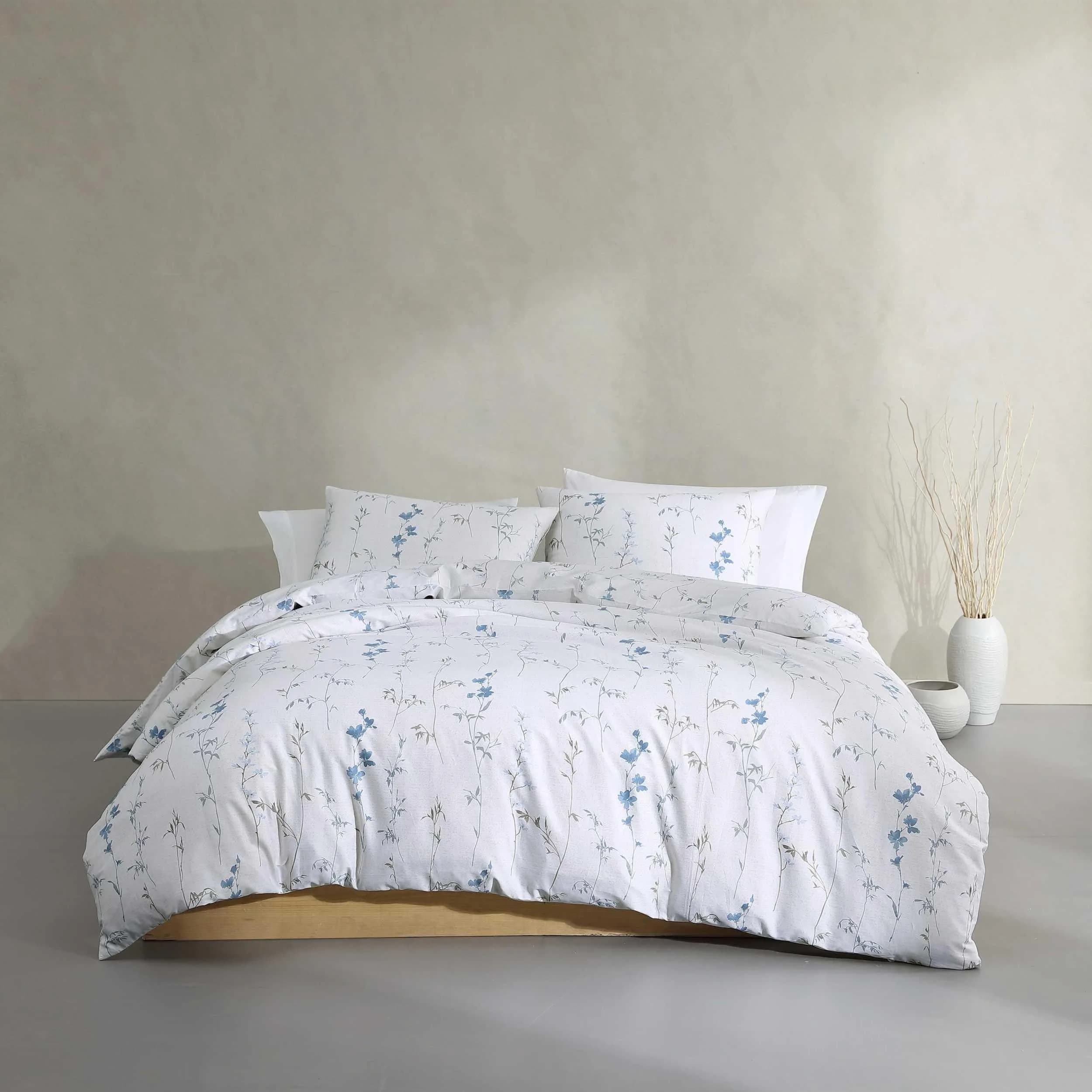 Calvin Klein Duvet Cover Set King Size | Soft Cotton, Floral Pattern, 107"W x 92"L thumbnail 1