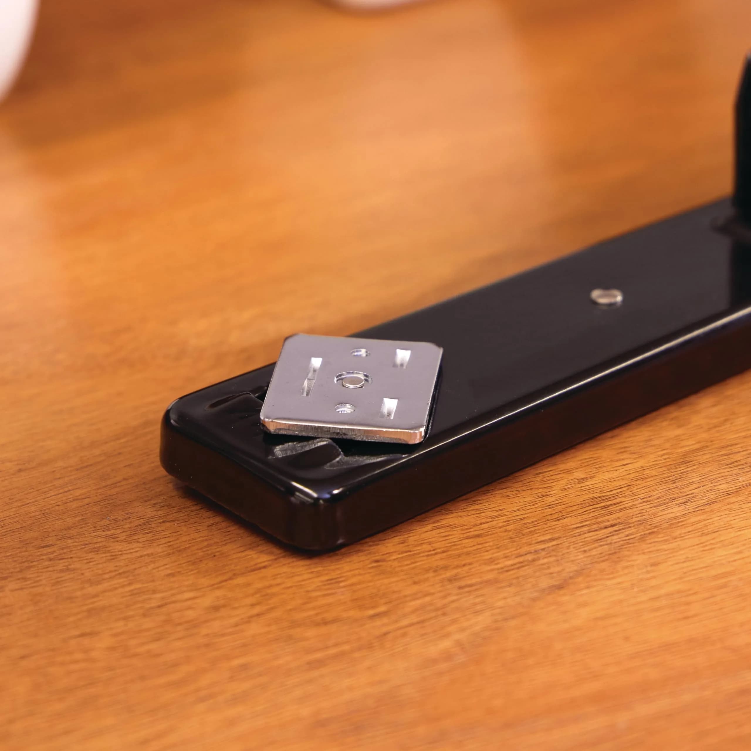 Swingline Black 12 Pack Desktop Stapler | Jam-Free Metal Construction for Office & School - view 5