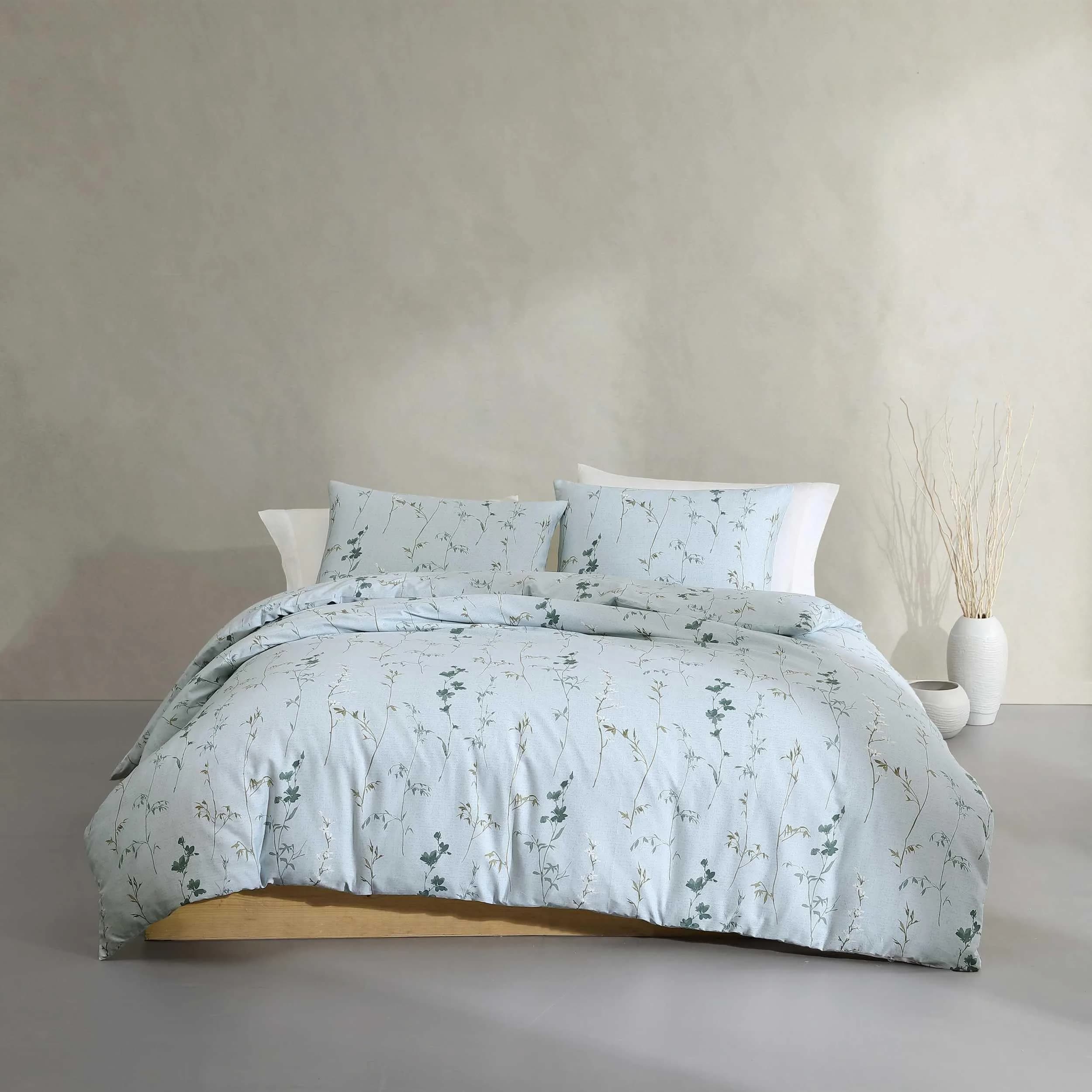 Calvin Klein King Duvet Cover Set with Shams | Cotton Sateen, Blue Tones, 107x92 Inches