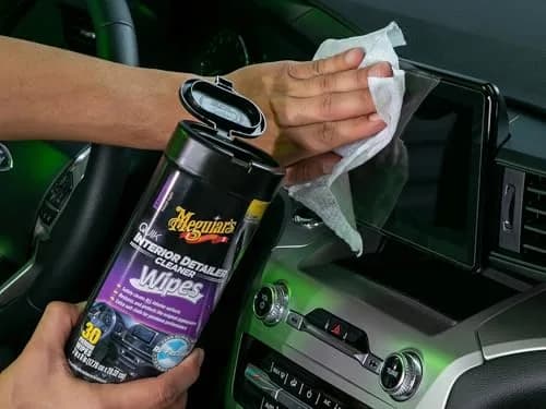 Meguiar's Quik Interior Detailer Wipes G13600, 180 Total Wipes | Dashboard & Trim Cleaner for Leather, Vinyl, Rubber, Metal, LCD, Navigation Screens thumbnail 3