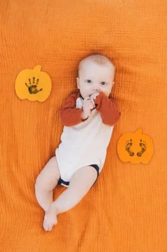 Pearhead Pumpkin Clean-Touch Ink Pad Set with 2 Impression Cards | Baby's First Halloween Keepsake thumbnail 8