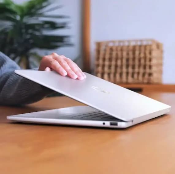 HP OmniBook 3 Laptop 16" Touch Screen | AMD Ryzen 5 40, 512GB SSD, 8GB RAM, Windows 11 Pro thumbnail 12
