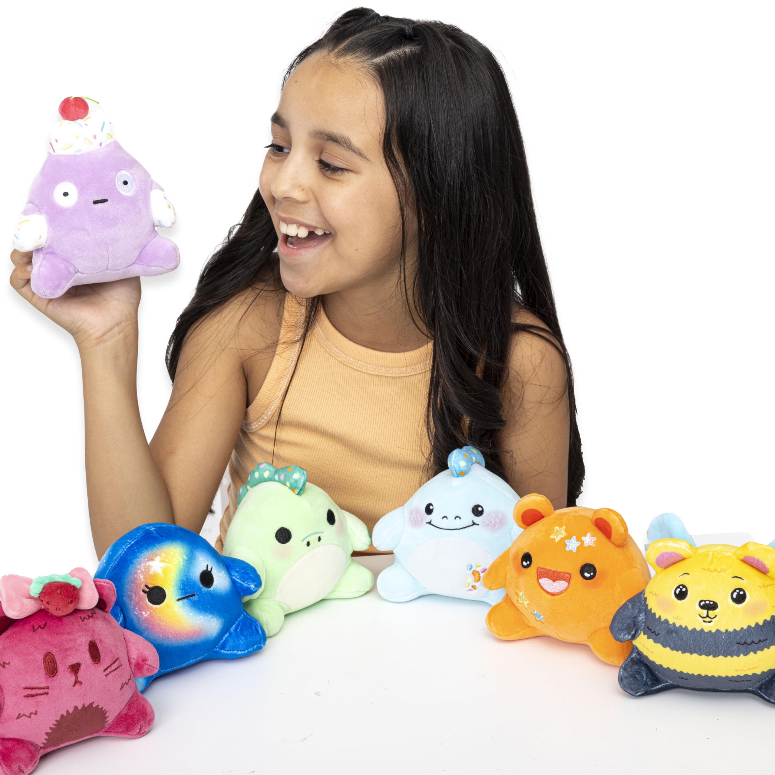 Moriah Elizabeth Mini Mystery Plush 6" (15cm) | Official Blob Universe Craft Toy - Image 6