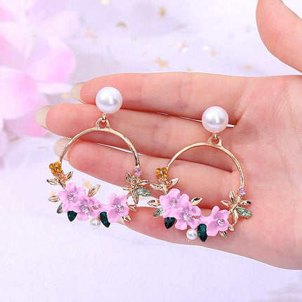 Maxbell Captivating Round Flower Earrings for Ladies