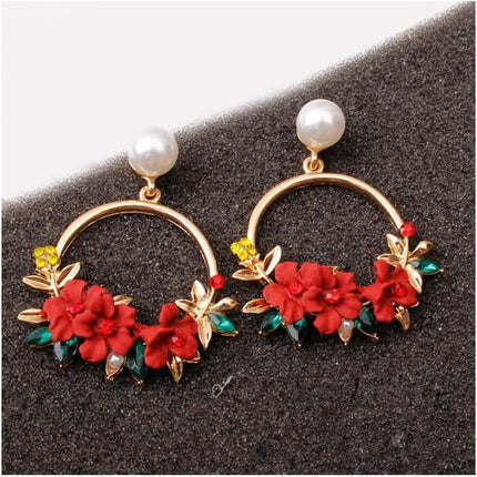 Maxbell Captivating Round Flower Earrings for Ladies