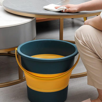 Portable Foldable Bucket to clean the house