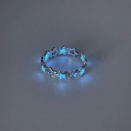 Maxbell Creative Luminous Five-pointed Star Ring: Glow with Style & Elegance