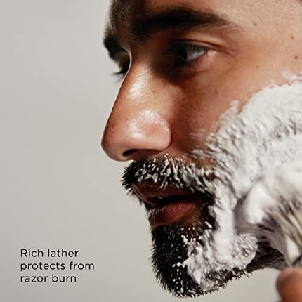 Rich lather protects from razor burn