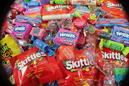Candy Variety Pack - Assorted Candy Party Mix - 6 LB Bag - Candy Assortment - Bulk Candy Individually Wrapped - Candy Bulk – Pinata Candy - Mixed Candy - Queen Jax Fridge Magnet - Deluxe Candy Mix